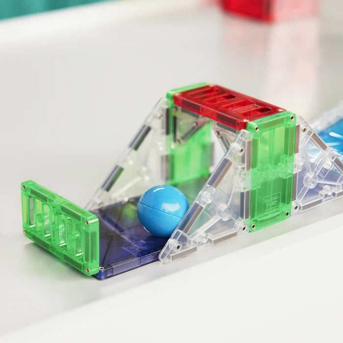 MAGNA-TILES® Rail Racers Deluxe 90-delige set