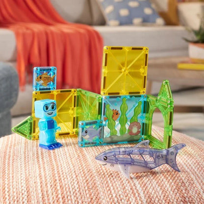 MAGNA-TILES® Shark Dive